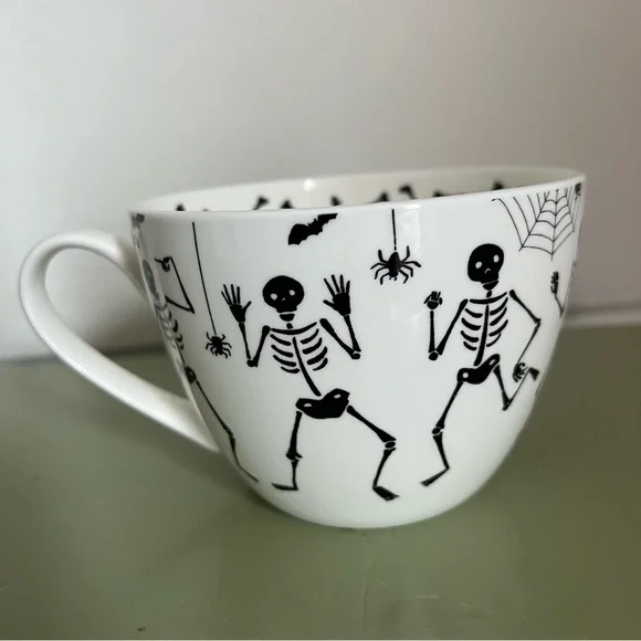 Portobello by Design Happy Haunting Dancing Skeletons 20oz Tea Coffee Mug Cup - Picture 1 of 9